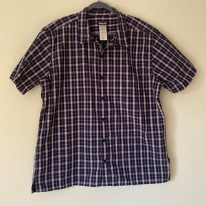 Patagonia sz XXL short sleeve T laid navy shirt great pre owned condition